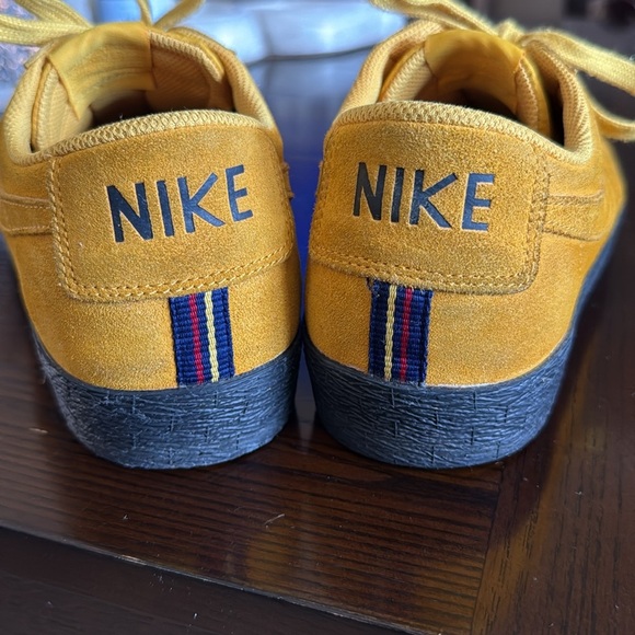 Nike SB Zoom Blazer Low - Picture 5 of 6